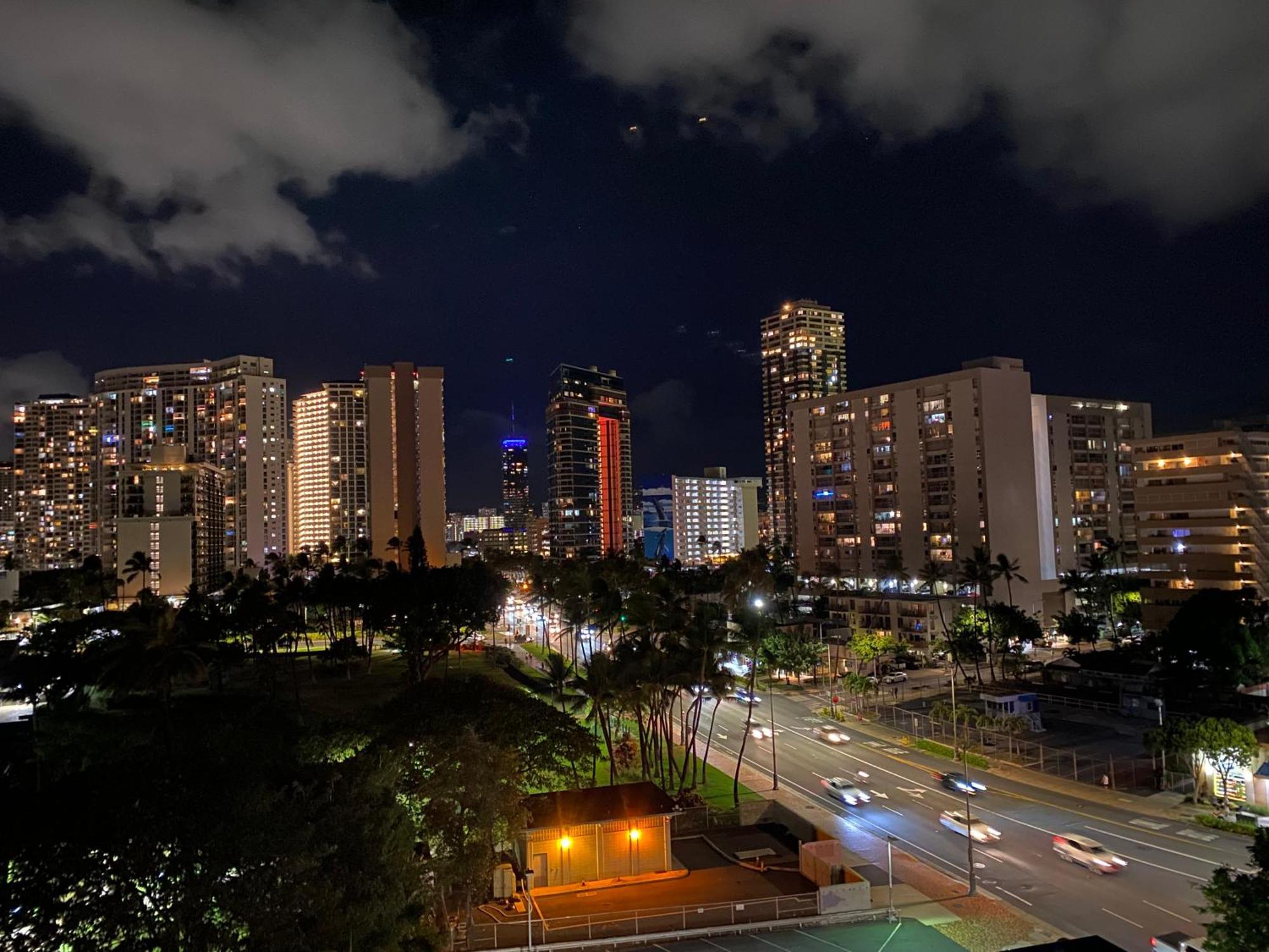 Cozy Studio With Free Parking In Waikiki Χονολουλού Εξωτερικό φωτογραφία